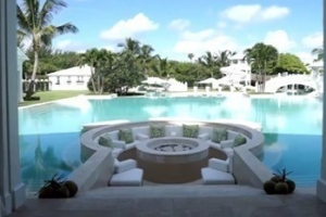 워터파크가 있는 저택, 완벽한 ‘꿈의 집’ 주인 알고보니 ‘헉’