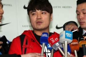 추신수 “올해에는 좀 덜 맞고 싶어요”