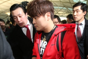 ‘VVIP 추신수를 보호하라’…떠들썩했던 출국 현장