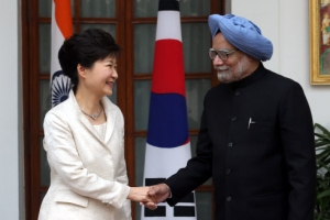 한·인도 ‘전략적 동반자’  이른 시일 구체화 합의
