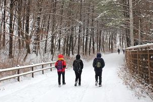 “북한산 둘레길 찾아 건강 챙기고 추억 만들길”