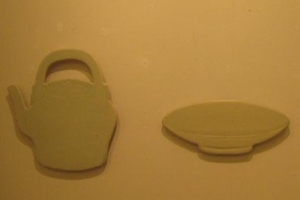 그림·도자기 경계 허물다, 최홍선 ‘아트월’展