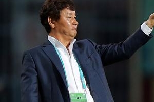 “삼각편대 띄워 복수혈전”