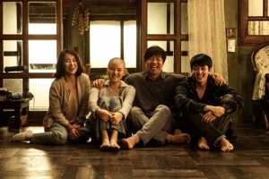 기업 투자 전혀 없이 시민들 십시일반으로 제작비 15억원 마련