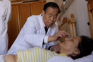 통합의학의 힘… 암 덩어리와 함께 웃으며 사는 사람들