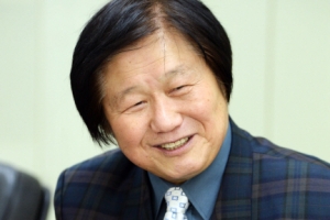 [저자와 차 한잔] ‘서울의 나무… ’ 펴낸 오병훈  한국수생식물연구회장