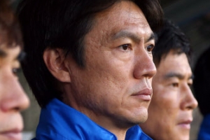 “수비 OK… 찬스 날린 공격은 아쉬워”