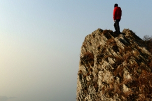 산을 품은 섬 사람도 함께 품었네…경남 통영 사량도