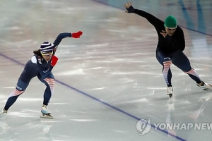 <올림픽> 이상화, 모태범과 50ｍ 레이스서 ‘1승1패’