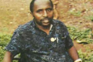 ‘르완다 대학살’ 주범 20년 만에 법정에