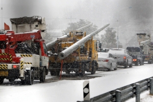 “北, 이산가족 가슴에   큰 상처 주면 안 될 것”