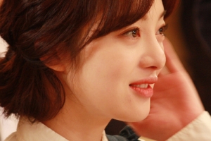 ‘앙큼한 돌싱녀’ 황보라 초근접 촬영에도 무결점 미모