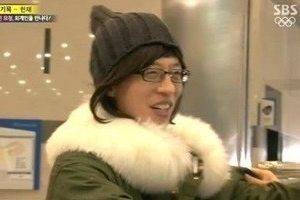 ‘런닝맨 별그대’ 유재석, 전지현 야상 입고 천송이 변신.. 도민준 ‘멘붕’