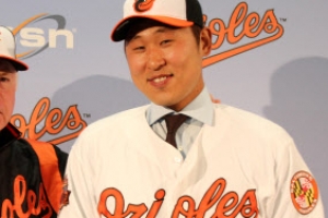 “볼티모어 18번” 윤석민 입단식