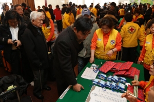 남측 이산가족 1명 상봉 포기…상봉자 82명으로 줄어