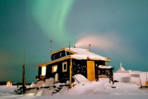 LG ‘G프로2’로 찍은  오로라 사진 예술이네!