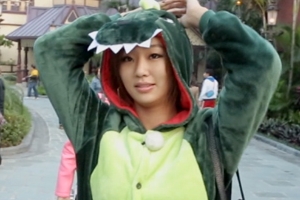 효린 공룡옷 입고 홍콩 거리 활보, 호객행위 오해 굴욕