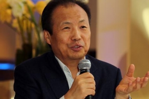 “스마트폰·웨어러블·태블릿 등   삼각편대로 선두 자리 굳힐 것”