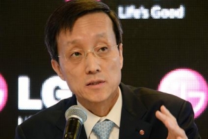 “노크코드 전 스마트폰 장착… 차별화 통해 세계 3위 도약”