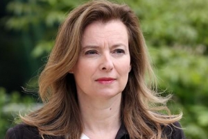 올랑드 前동거녀 “파멸 갚아주겠다”