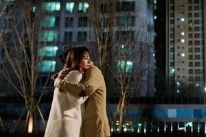 김C-우희진, 격한 포옹 장면 포착 ‘김C에게 이런 면이..’