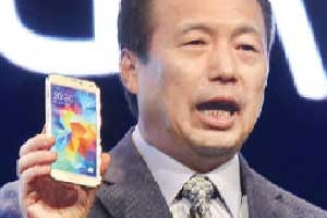 5.1인치 시원한 화면·배터리 절약 기능 눈길