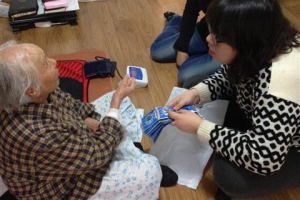 따끔한 침 하나에 건강 뜨끈한 뜸 하나에 온정