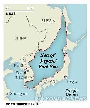 미국 워싱턴포스트(WP) 기사에 사용된 ‘동해’(East Sea)와 ‘일본해’(Sea of Japan)가 병기된 지도.  연합뉴스