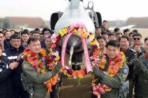 세계 유일 F4C 24년간 임무 마치고 퇴역