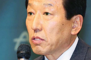 [프로축구] 그라운드의 봄… 전북 ‘공공의 적’ 되다