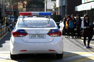 등굣길 여중생에 흉기 휘두른 용의자 이틀째 ‘감감’