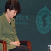 [포토] 기도하는 박근혜 대통령