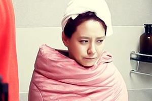 송지효 최진혁 욕실 스틸 컷, 달달해진 응급남녀 동거 모드?