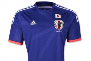 ‘욱일기’ 형상화 논란 日유니폼 FIFA 홈페이지서 판매