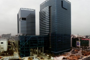 금천 지식산업센터 지역 랜드마크로 우뚝