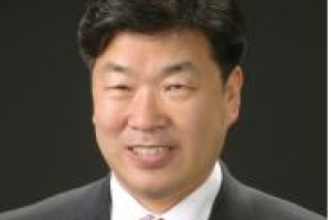 “삼국지 인물들 우상파괴”  파격 평설집 펴낸 마포부구청장