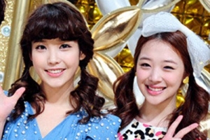 아이유 설리 언급 “다시 태어나면 설리 얼굴로” 투샷 보니..