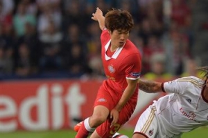 네덜란드 프로축구 박지성, 5호 도움…팀은 8연승