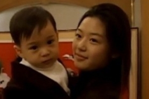 전지현 14년 전, 입 다물어지지 않는 ‘청순 미모’ 아기는 누구?