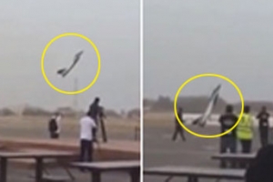 땅에 서듯이 수직으로 비행하는 ‘펭귄 전투기’ 포착