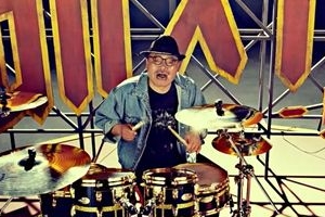 배치기 티저 공개, 김흥국만 등장한 티저 영상 ‘어떤 내용이길래..’