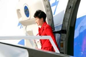 [박대통령 네덜란드·독일 순방] ‘드레스덴 독트린’ 대북 제안 수위, DJ ‘베를린 선언’ 넘을까