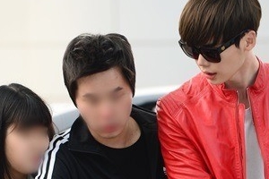 이종석 해명, 가까이 찍은 사진보니..깜짝 “오해의 소지가 많다”