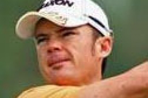 실종 말레이시아기 예약 취소… 식중독 때문에 목숨 건진 濠골퍼