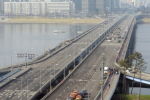 어벤져스2 교통통제 종료, 마포대교 시신 신원 확인…스태프 ‘충격’