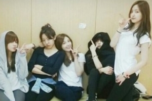 에이핑크 연습실 사진, 안 꾸며도 청순 여신 ‘미스터추’ 반응 폭발