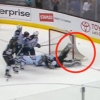 ‘내 실력 봤지?’美 아이스하키 리그서 나온 ‘전갈 킥’ 화제