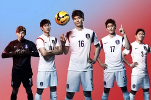 축구대표팀 원정 유니폼 공개…흰색에 태극 무늬