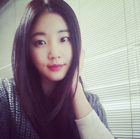 김사랑 셀카, 또래보다 10살은 어려보이는 미모 ‘나이 거꾸로 먹나?’