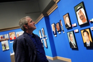 푸틴 ‘단호’ 블레어 ‘편안’… 부시 美 전 대통령 화가 변신